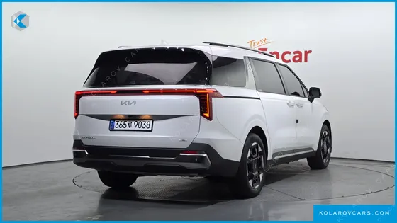 KIA CARNIVAL HEV 7SEATER SIGNATURE
