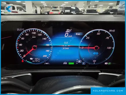 MERCEDES EQB EQB300 4MATIC