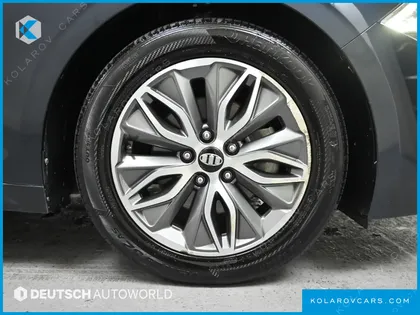 KIA K5 SIGNATURE
