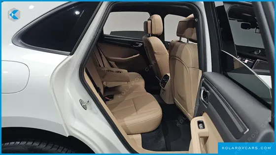 PORSCHE MACAN 2.0