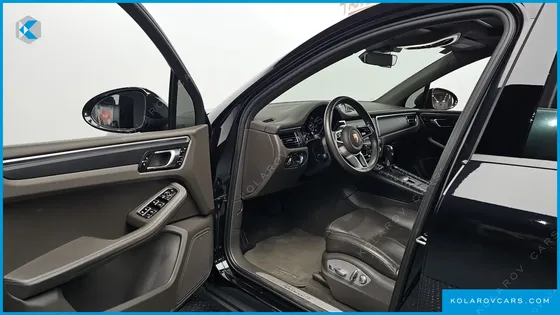 PORSCHE MACAN 2.0