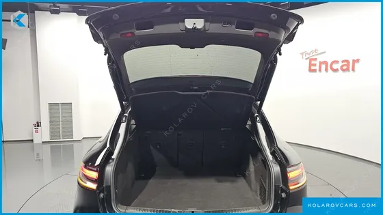 PORSCHE MACAN 2.0