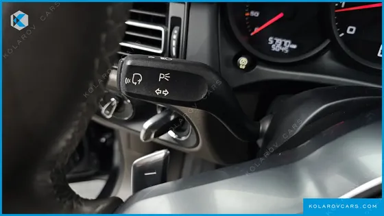 PORSCHE MACAN 2.0
