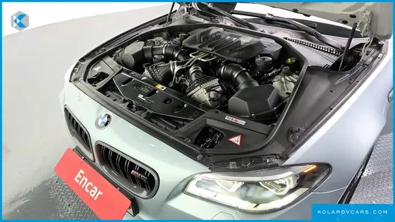 BMW M5 M5 SEDAN
