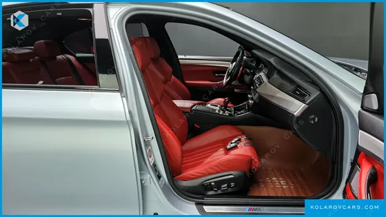 BMW M5 M5 SEDAN