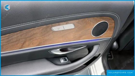 MERCEDES E-CLASS E220D 4MATIC EXCLUSIVE