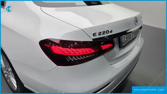 MERCEDES E-CLASS E220D 4MATIC EXCLUSIVE