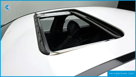 MERCEDES E-CLASS E220D 4MATIC EXCLUSIVE