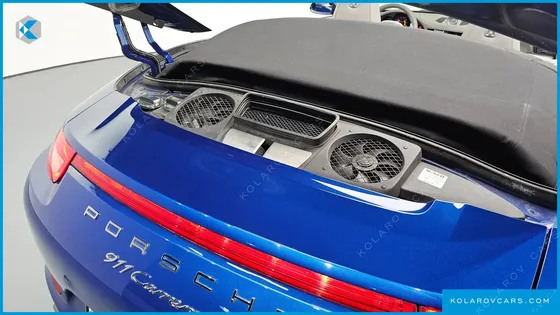 PORSCHE 911 CARRERA 4 CABRIOLET