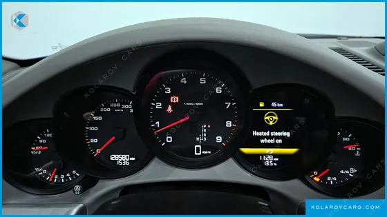 PORSCHE 911 CARRERA 4 CABRIOLET