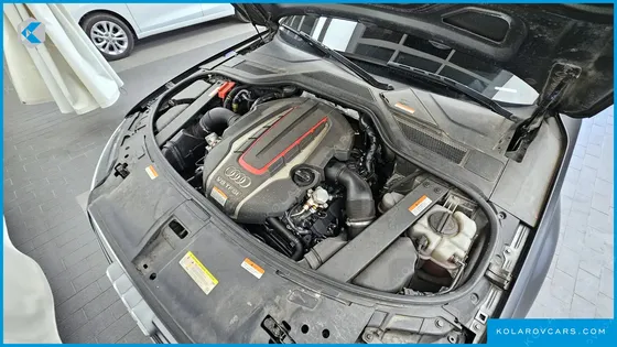 AUDI S8 4.0 TFSI QUATTRO
