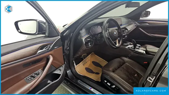 BMW 5 SERIES 530I XDRIVE M SPORT PACKAGE PLUS