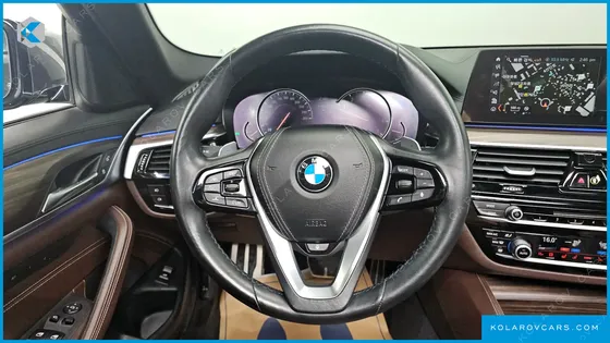 BMW 5 SERIES 530I XDRIVE M SPORT PACKAGE PLUS