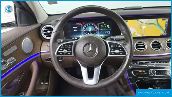 MERCEDES E-CLASS E300E 4MATIC EXCLUSIVE