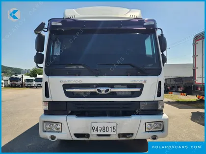 TATA DAEWOO NOBUS MID-SIZE TRUCK ROYAL