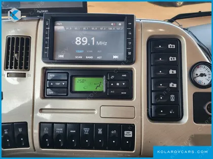 TATA DAEWOO NOBUS MID-SIZE TRUCK ROYAL