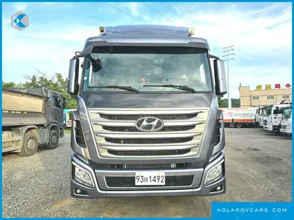 HYUNDAI EXCEED 10X4