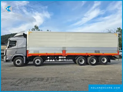 HYUNDAI EXCEED 10X4
