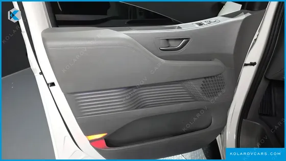 HYUNDAI STARIA 2WD CAMPING CAR