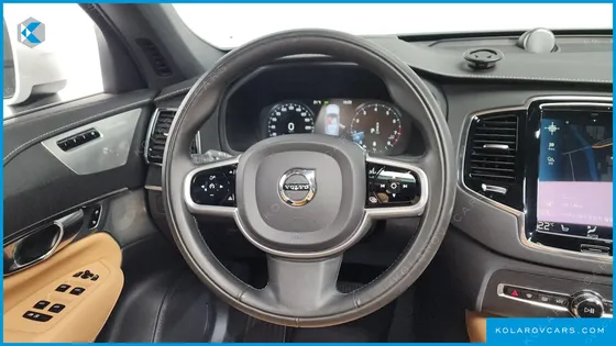 VOLVO XC90 B6 INSCRIPTION
