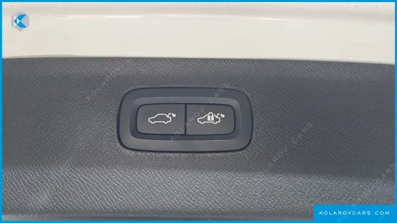 VOLVO XC90 B6 INSCRIPTION