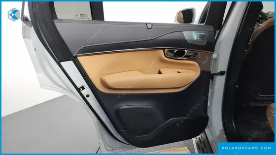 VOLVO XC90 B6 INSCRIPTION