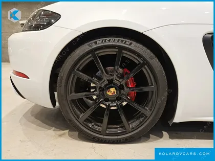 PORSCHE 718 2.5 GTS
