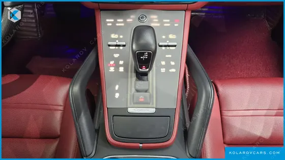 PORSCHE CAYENNE 3.0 COUPE
