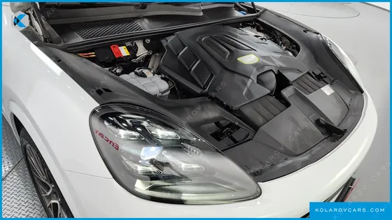 PORSCHE CAYENNE 3.0 E-HYBRID