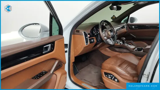 PORSCHE CAYENNE 3.0 E-HYBRID