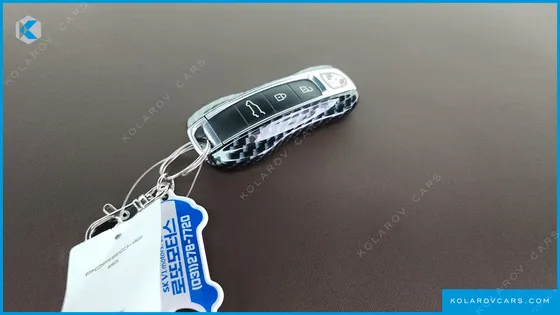 PORSCHE CAYENNE 3.0 E-HYBRID