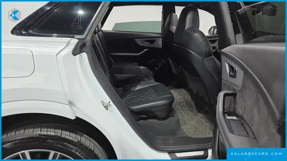 AUDI Q8 55 TFSI QUATTRO PREMIUM