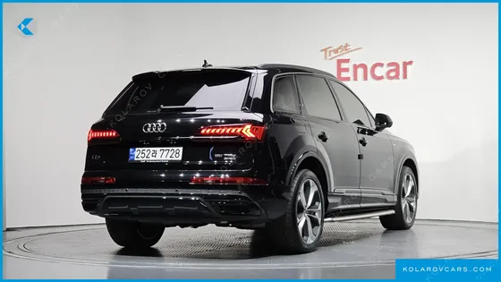 AUDI Q7 55 TFSI QUATTRO PREMIUM