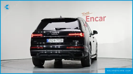 AUDI Q7 55 TFSI QUATTRO PREMIUM