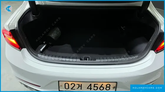 HYUNDAI GRANDEUR PREMIUM