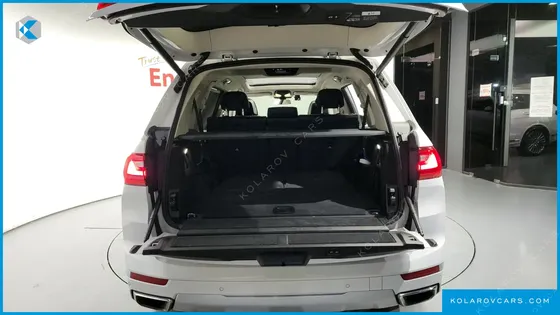BMW X7 XDRIVE 40I DESIGN PURE EXCELLENCE 7-SEATER