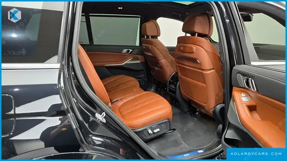 BMW X7 XDRIVE 40D DESIGN PURE EXCELLENCE 7-SEATER