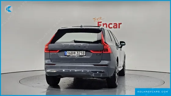 VOLVO XC60 B6 INSCIRTION