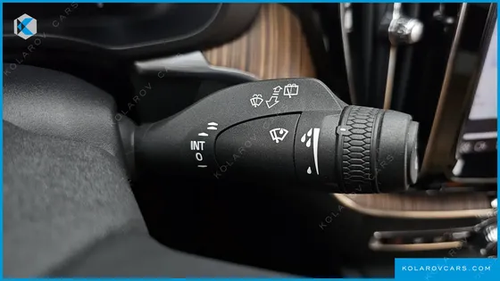 VOLVO XC60 B6 INSCIRTION