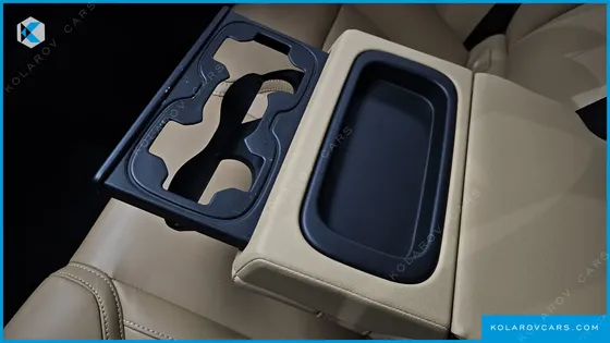 VOLVO XC60 B6 INSCIRTION