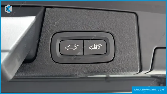VOLVO XC60 B6 INSCIRTION