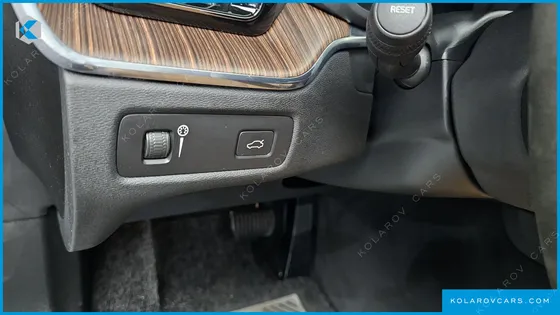 VOLVO XC60 B6 INSCIRTION