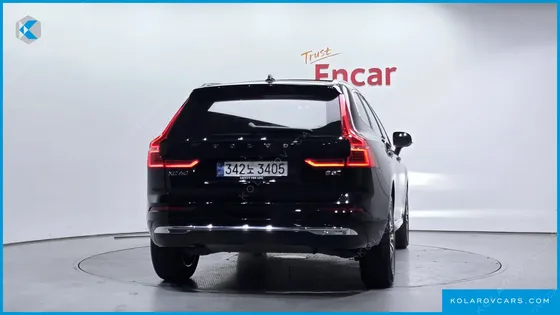 VOLVO XC60 B5 ULTIMATE BRIGHT