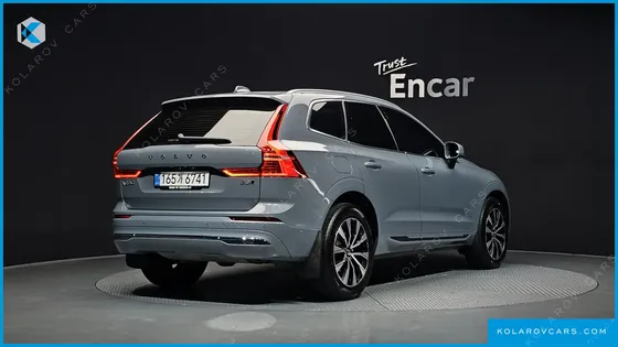 VOLVO XC60 B5 ULTIMATE BRIGHT