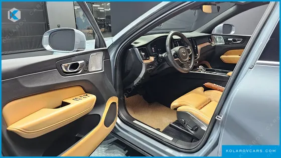 VOLVO XC60 B5 ULTIMATE BRIGHT