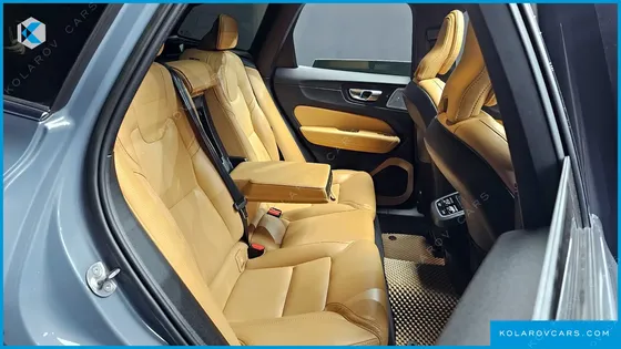 VOLVO XC60 B5 ULTIMATE BRIGHT