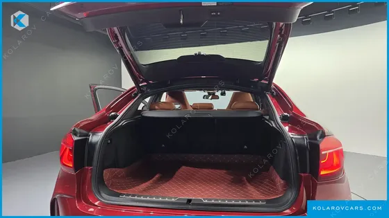BMW X6M 4.4