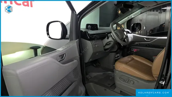 HYUNDAI STARIA NONE