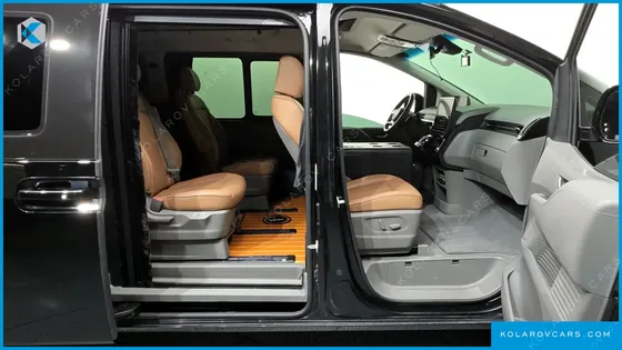 HYUNDAI STARIA NONE