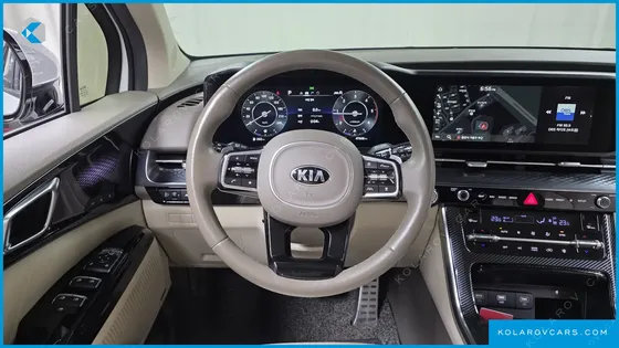 KIA CARNIVAL 9-SEATER HI-LIMOUSINE